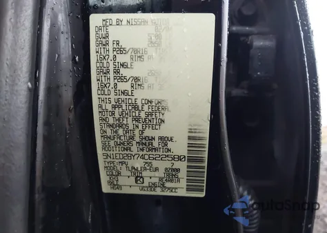 2004 Nissan Xterra Xe z USA, uszkodzony, nr VIN 5N1ED28Y74C622580